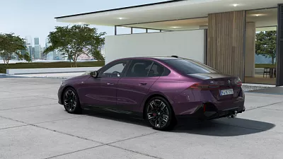BMW i5 M60 xDrive Sedan Individual 442 kW automat BMW Individual Purple Silk metallic