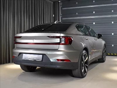 Polestar 2 1,0 AWD Ventilace Pan. 360° H/K 300 kW automat zlatá metalíza