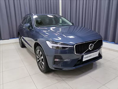 Volvo XC60 2,0 B4 FWD Core AUT 145 kW automat modrá