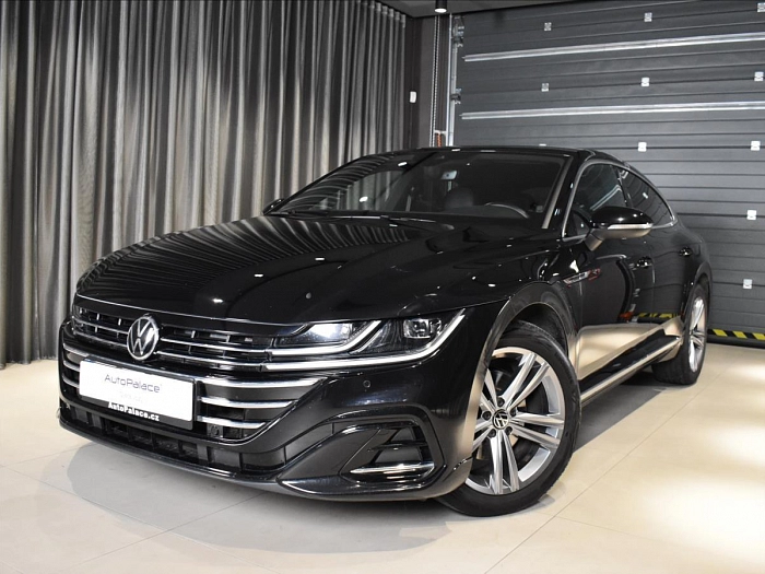 Volkswagen Arteon 2,0 TDI DSG R-line Navi. Adapt. 110 kW automat černá