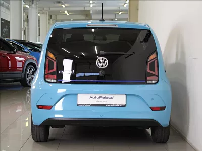 Volkswagen e-up! 0.1 18,7 kWh Move 52tkm. ČR 60 kW automat modrá