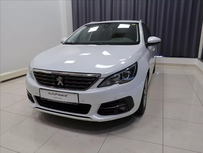 Peugeot 308 1,6 HDi SW ALLURE 88 kW bílá metalíza