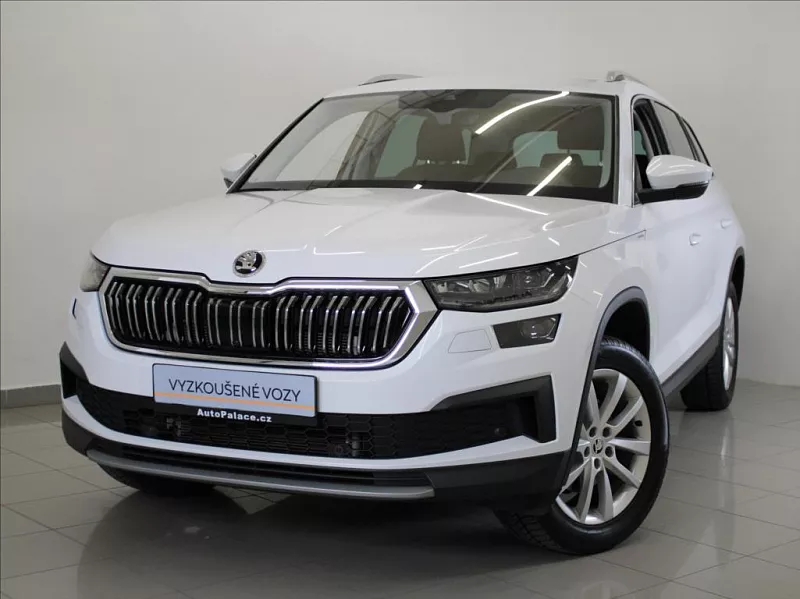 Škoda Kodiaq 2,0 TDi 4x4 Style+ 41tkm. 2022 110 kW automat bílá