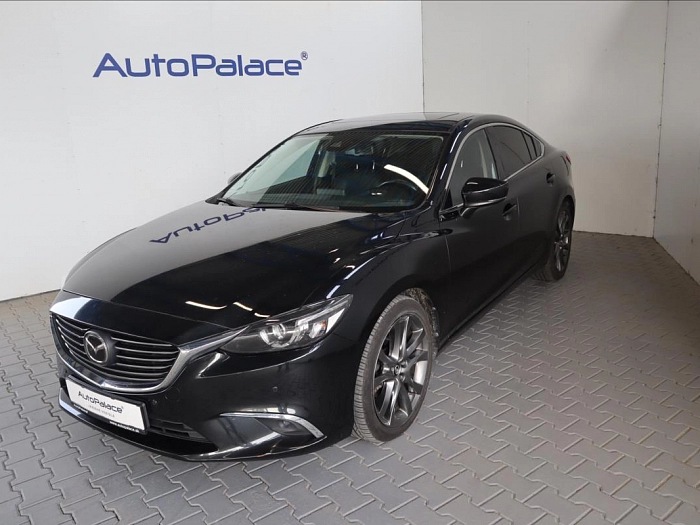 Mazda 6 2,5 SKY-G192 Revolution TOP 141 kW automat čierna metalíza