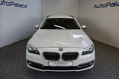 BMW 5 2,0 525d xDrive Luxury Line 160 kW automat biela