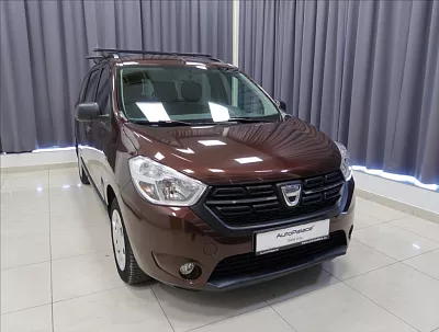 Dacia Lodgy 1,6 i 75kW  7mist ČR 75 kW hnědá