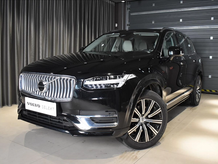 Volvo XC90 2,0 B5 AWD Plus Bright BLIS 173 kW automat černá