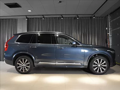 Volvo XC90 2,0 B5 AWD INSCRIPTION BLIS 173 kW automat modrá