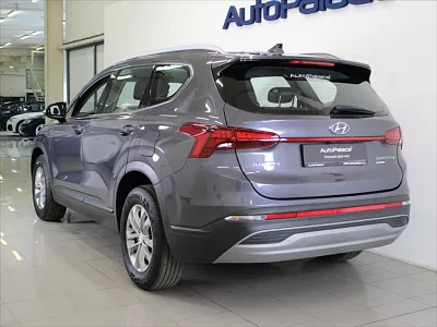 Hyundai Santa Fe 2,2 CRDi 7-míst 24tkm. 2022 142 kW automat modrá