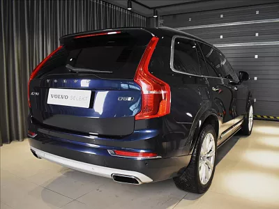 Volvo XC90 2,0 D5 AWD INS BLIS,HEADUP 165 kW automat modrá