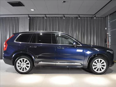 Volvo XC90 2,0 D5 AWD INS BLIS,HEADUP 165 kW automat modrá