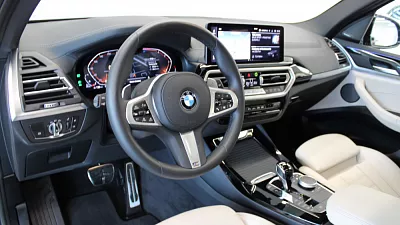 BMW X3 xDrive20d 140 kW automat Black Sapphire