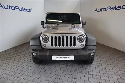 Jeep Wrangler 2,8 CRDi RUBICON UNLIMITED 147 kW automat sivá metalíza