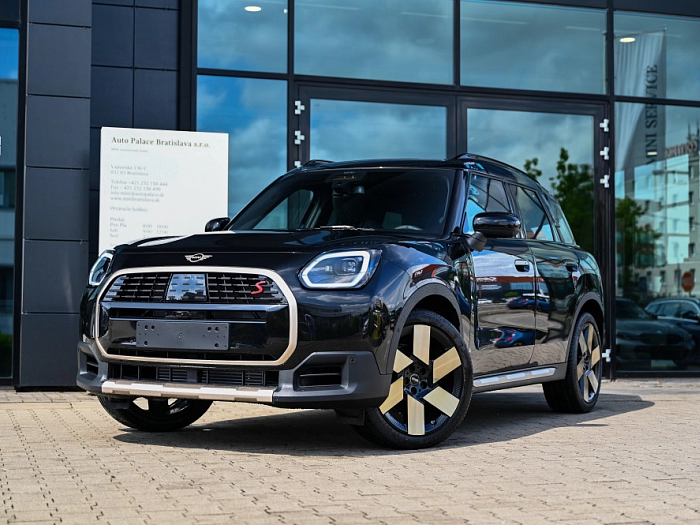 MINI MINI COOPER S ALL4 COUNTRYMAN 160 kW automat Midnight Black II