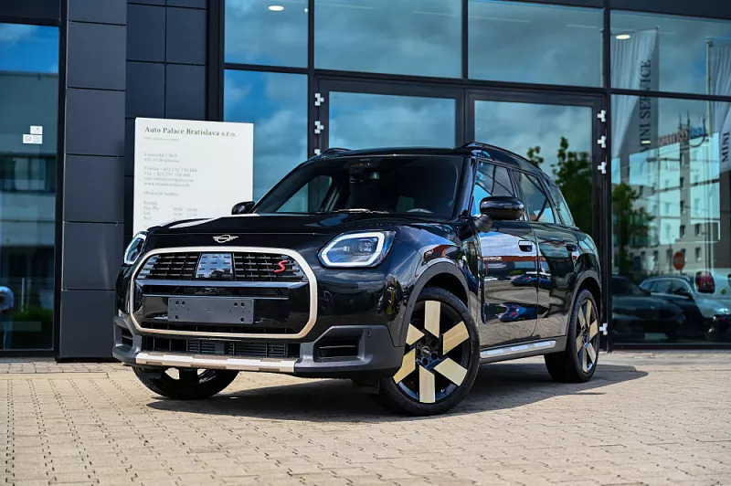 MINI MINI COOPER S ALL4 COUNTRYMAN 160 kW automat Midnight Black II