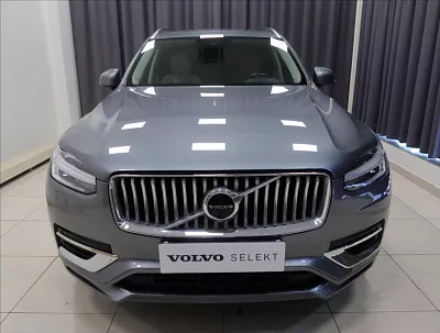 Volvo XC90 2,0 B5 AWD AUT INSCRIPTION 173 kW automat šedá