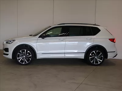 SEAT Tarraco 2,0 TDI 147 kW DSG 4WD FR PANO 147 kW automat bílá