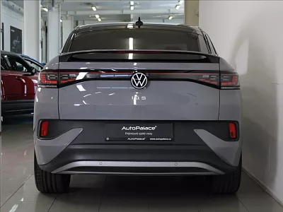 Volkswagen ID.5 0,1 77 kWh PRO Perf. 800km! 150 kW automat šedá
