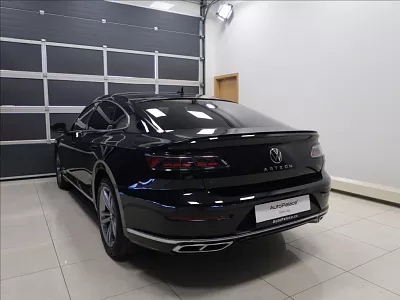 Volkswagen Arteon 2,0 TDI DSG R-line 110 kW automat černá