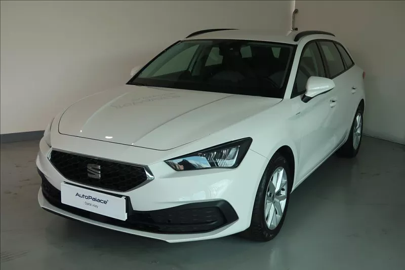 SEAT Leon 1,0 TSI 110 k Style ST 81 kW bílá