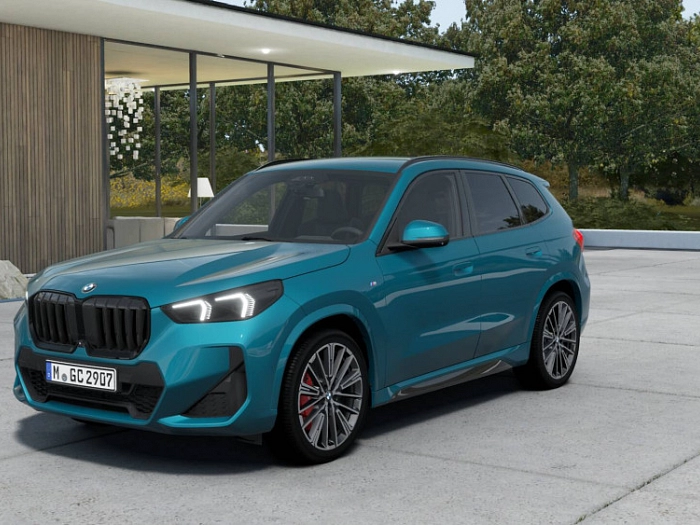 BMW X1 xDrive23i 160 kW automat BMW Individual Blue Bay Lagoon