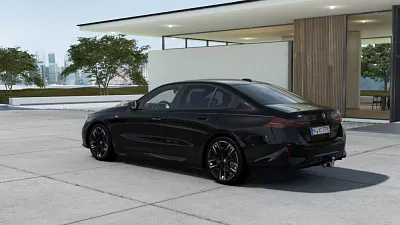 BMW i5 M60 xDrive Sedan 442 kW automat Black Sapphire