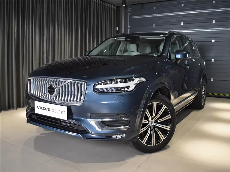 Volvo XC90 2,0 B5 AWD Ult. Masáže,Vzduch 173 kW automat modrá