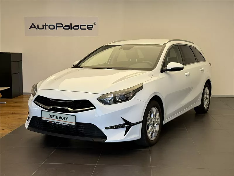 Kia Ceed 1,6 CRDi MHEV Exclusive SW 100 kW bílá