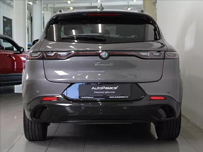 Alfa Romeo Tonale 1,5 E-Hybrid Veloce 21tkm.ČR 117 kW automat šedá