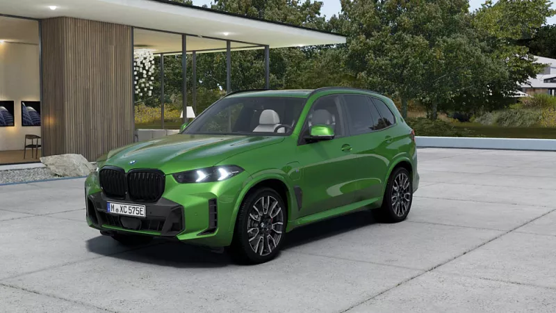 BMW X5 xDrive50e Individual 360 kW automat BMW Individual Java Green II Metallic