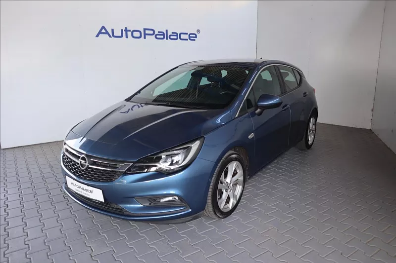 Opel Astra 1,4 T 92KW Dynamic 92 kW modrá metalíza