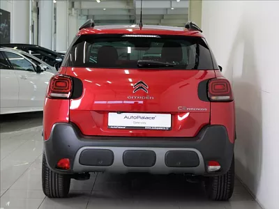 Citroën C3 Aircross 1,2 PT 96kW AT Shine 7400km! 96 kW automat červená