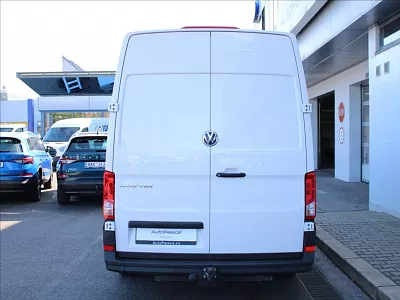 Volkswagen Crafter 2,0 TDi L4 High Tažné 125tkm. 103 kW bílá