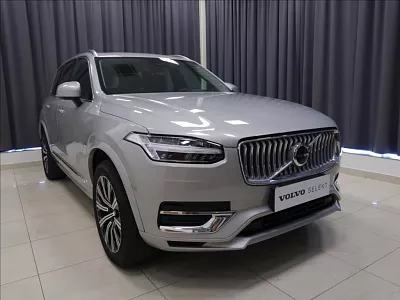 Volvo XC90 2,0 B5 AWD AUT Plus Bright 173 kW automat šedá