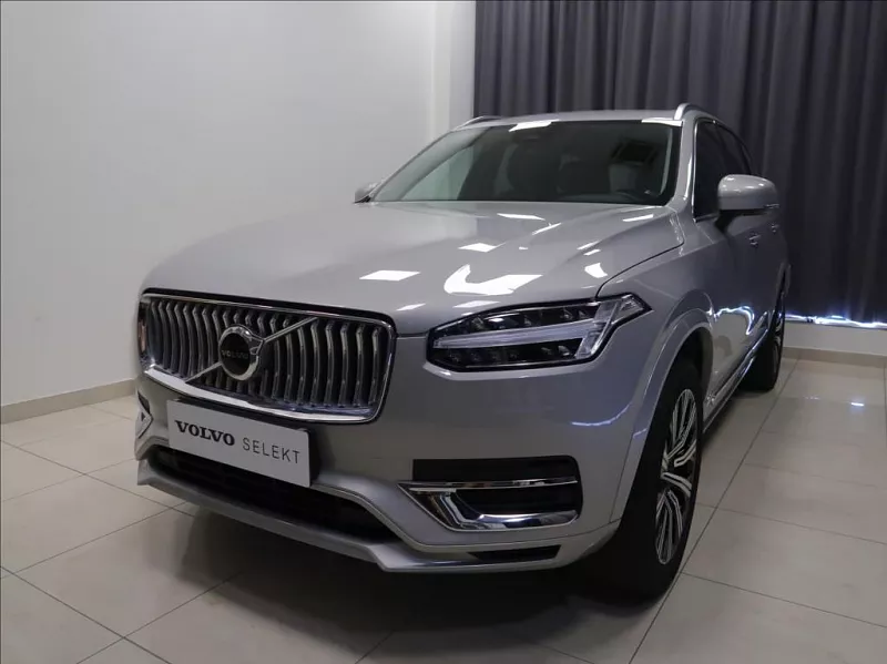 Volvo XC90 2,0 B5 AWD AUT Plus Bright 173 kW automat šedá