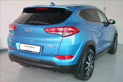 Hyundai Tucson 1,7 CRDI 85kW STYLE 4x2 85 kW modrá