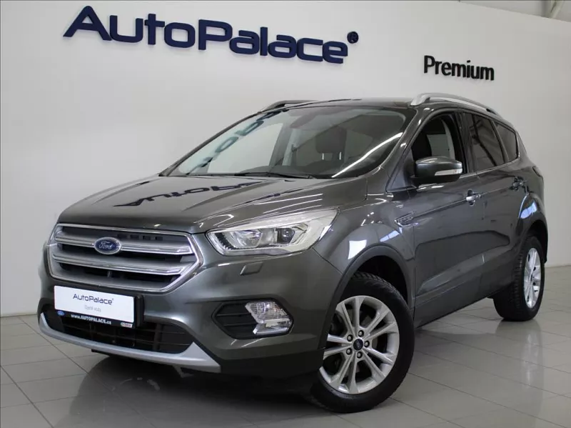 Ford Kuga 2,0 TDCi 4x4 AT Titan.X 1.MAJ. 110 kW automat šedá