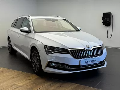 Škoda Superb 2,0 TDI 4x4 L&K Combi DSG 147 kW automat bílá