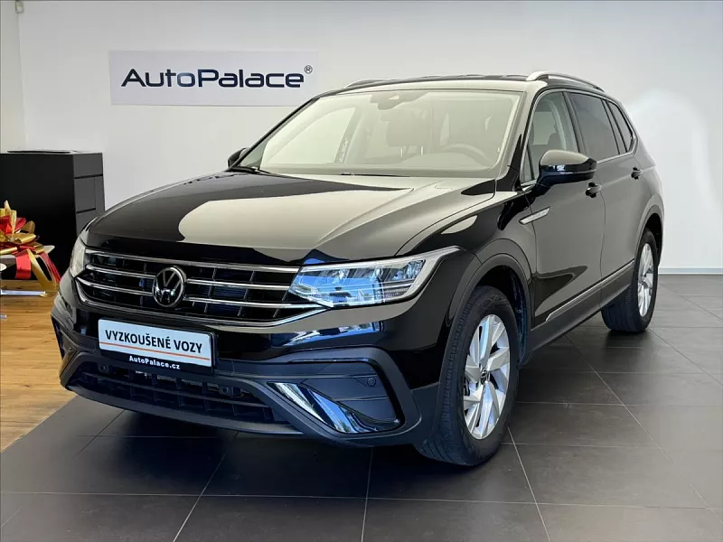 Volkswagen Tiguan Allspace 1,5 TSI EVO 110 kW Life 7.míst 110 kW černá