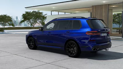 BMW X7 M60i xDrive 399 kW automat M Marina Bay Blue