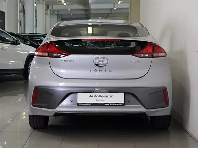 Hyundai IONIQ 1,6 PHEV 104kW Smart 7550 km! 104 kW automat šedá