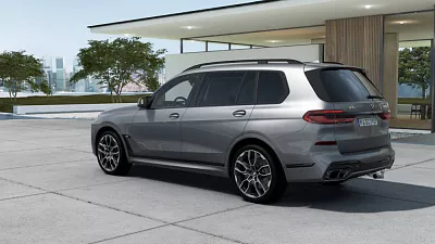 BMW X7 M60i xDrive 399 kW automat Skyscraper Grey