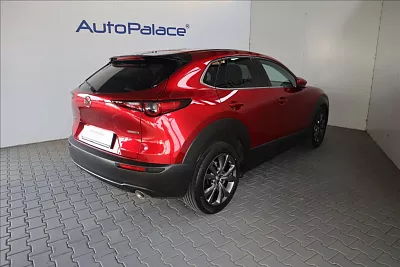 Mazda CX-30 2,0 Sky-X180 GT/Plus 132 kW červená metalíza