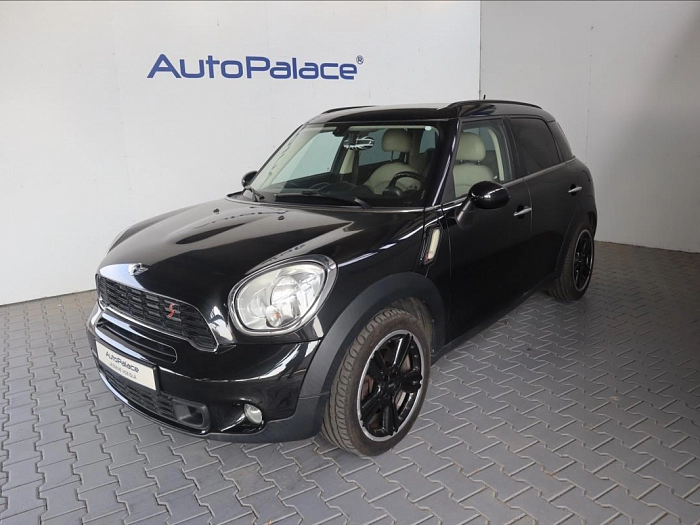 MINI Countryman 1,6 COOPER S 135 kW čierna metalíza