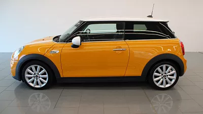 MINI Mini Cooper SD 125 kW automat volcanic-orange