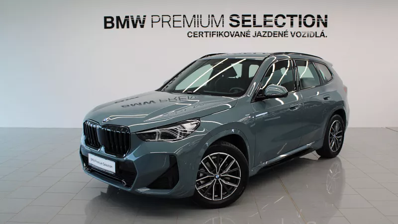 BMW X1 xDrive23d 145 kW automat Cape York Green metallic