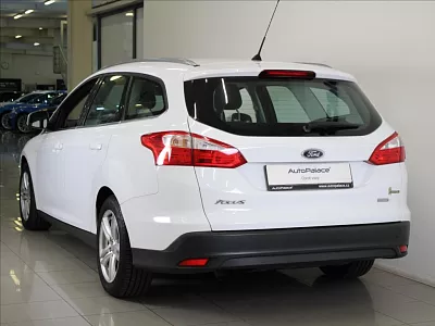 Ford Focus 1,0 EB 92kW 1.maj.ČR 82tkm! 92 kW bílá