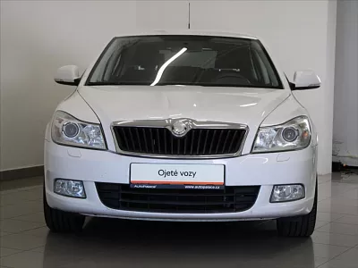 Škoda Octavia 1,4 TSi Elegance Digi.klima ČR 90 kW bílá