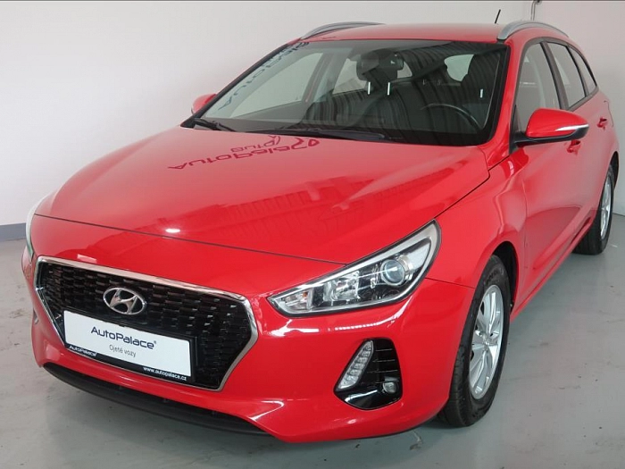 Hyundai i30 1,0 T-GDI COMFORT 88 kW červená