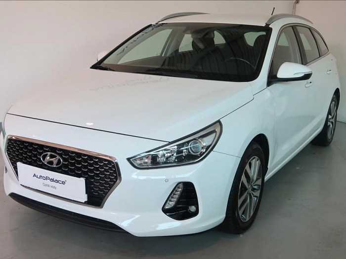 Hyundai i30 1,0 T-GDI SMART 88 kW bílá